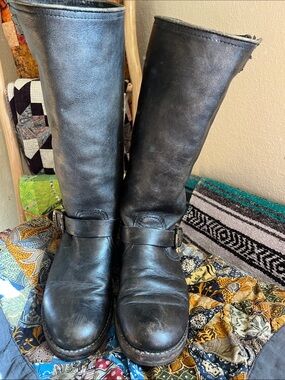 Frye Veronica Slouch